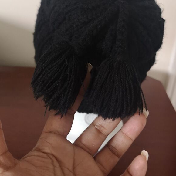 Randy Girl Black Knitted Beanie Hat With Pom One Size - Picture 3 of 9